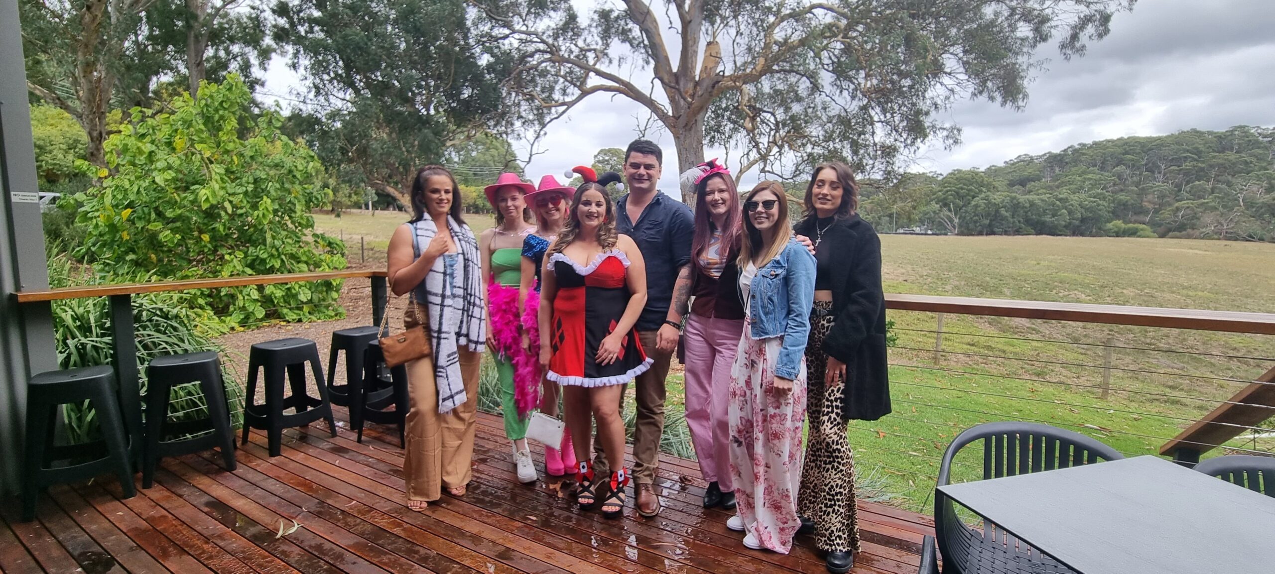 bus hire adelaid esa wine tours adelaide